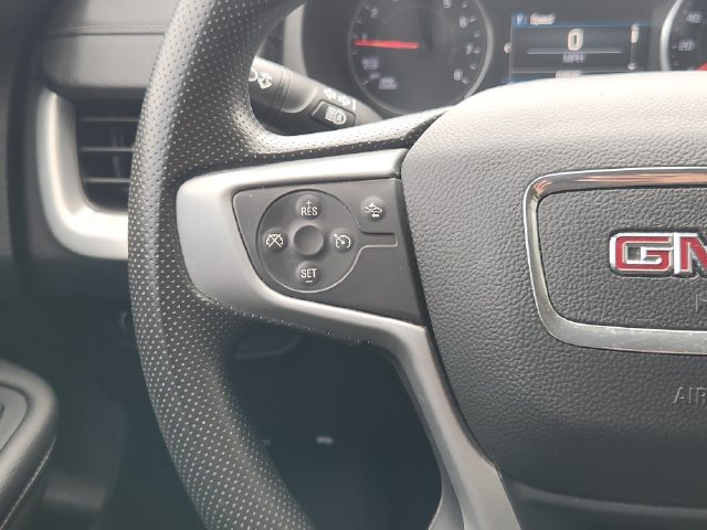 Used 2024 GMC Terrain SLE AWD/4WD image 28