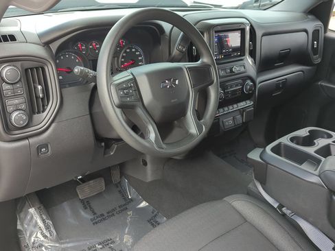Used 2026 Chevrolet Silverado 1500 Custom Trail Boss w/ LPO, Dark Essentials Package AWD/4WD image 10