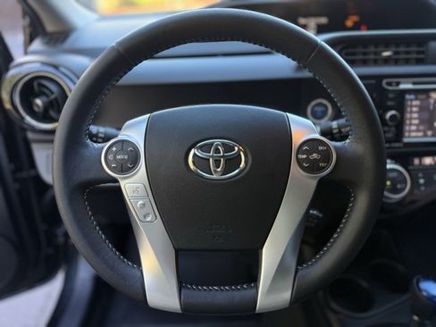 Used 2016 Toyota Prius C Four image 7