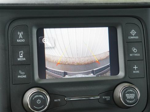 Used 2023 RAM 1500 Big Horn AWD/4WD image 32