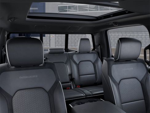 New 2026 RAM 1500 Laramie w/ Laramie Preferred Package image 26