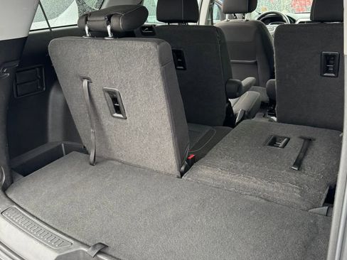 Used 2020 GMC Acadia SLE w/ Driver Convenience Package image 38