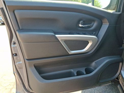 Used 2024 Nissan Titan SV w/ Accessory Utility Package AWD/4WD image 13