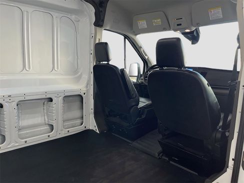 Used 2025 Ford Transit 250 148 Medium Roof image 25
