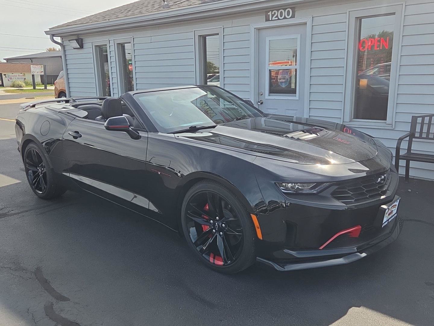 Used 2023 Chevrolet Camaro LT w/ Redline Edition RWD image 21