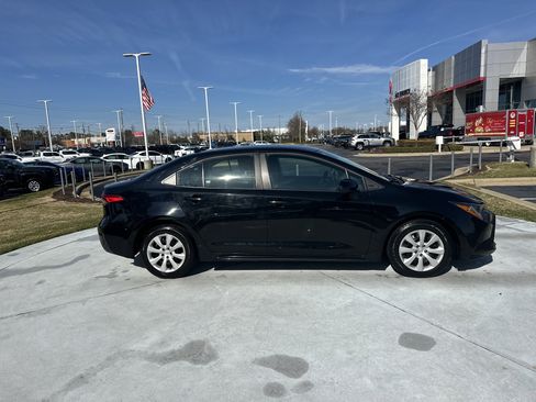 Certified 2024 Toyota Corolla LE image 11