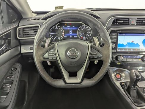 Used 2016 Nissan Maxima SR image 17