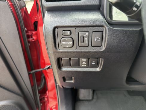 Used 2024 Toyota 4Runner TRD Off-Road image 13