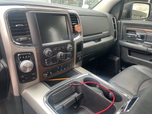Used 2017 RAM 1500 Laramie w/ Convenience Group image 17