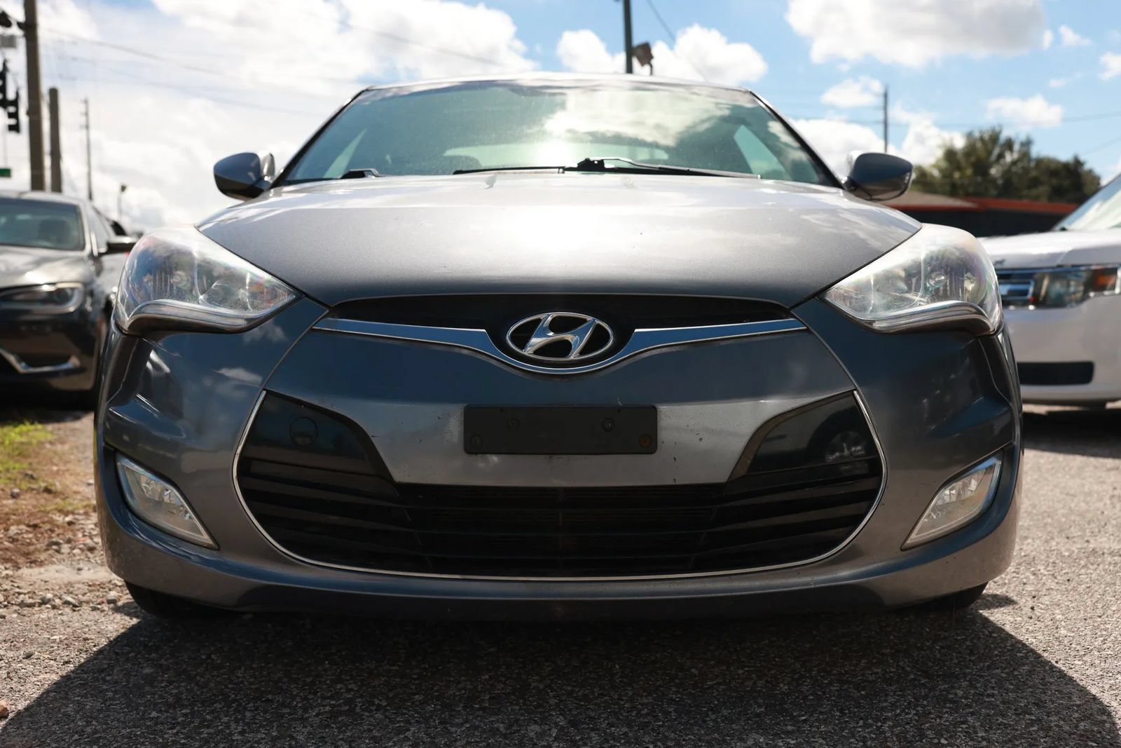 Used 2013 Hyundai Veloster w/ Style Pkg FWD image 9