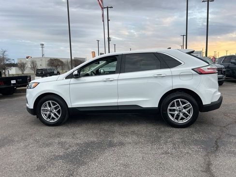 Used 2023 Ford Edge SEL image 6
