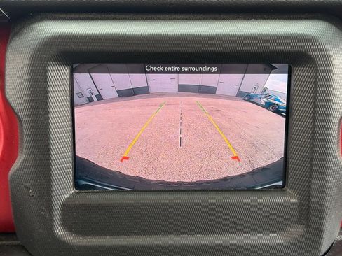 Used 2021 Jeep Wrangler Rubicon AWD/4WD image 19