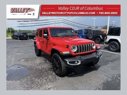 Used 2025 Jeep Wrangler Unlimited Sahara w/ Safety Group