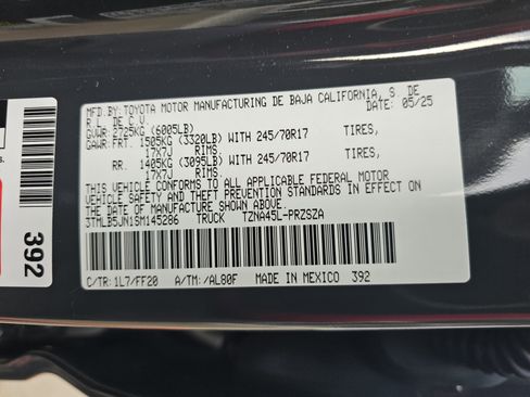 Certified 2025 Toyota Tacoma SR5 image 26