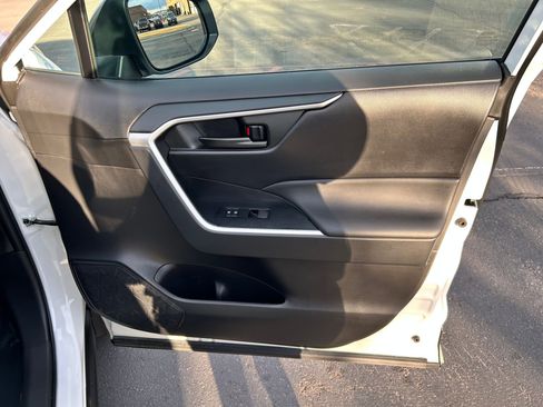 Certified 2023 Toyota RAV4 LE image 26