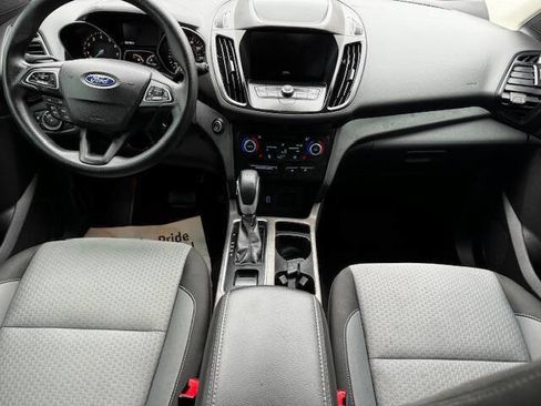 Used 2019 Ford Escape SE image 29