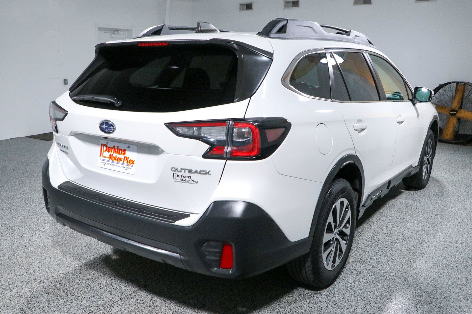 Used 2022 Subaru Outback Premium AWD/4WD image 7