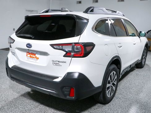 Used 2022 Subaru Outback Premium AWD/4WD image 7