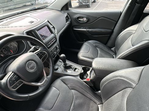 Used 2021 Jeep Cherokee Latitude Lux image 22