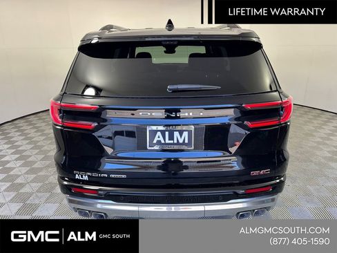 New 2026 GMC Acadia Denali w/ Super Cruise Package image 8