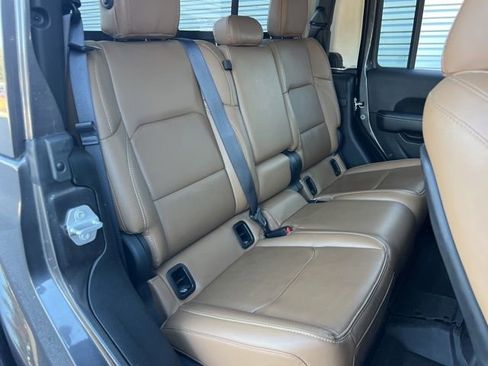 Used 2021 Jeep Gladiator Rubicon image 33