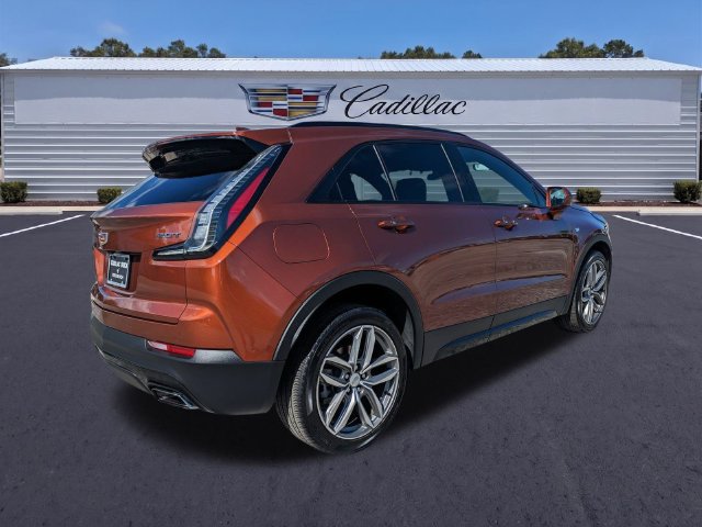 Used 2019 Cadillac XT4 Sport FWD image 4