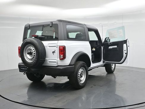 New 2025 Ford Bronco 2-Door image 5
