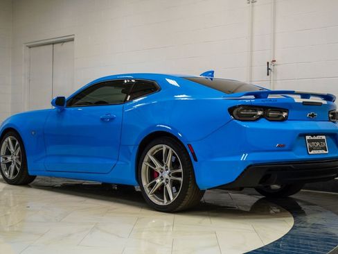 Used 2022 Chevrolet Camaro SS RWD image 30