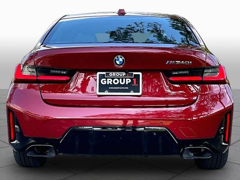 Used 2025 BMW M340i RWD image 5