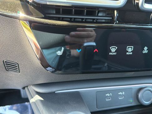 New 2026 Nissan Sentra SR w/ SR All Weather Package FWD image 27