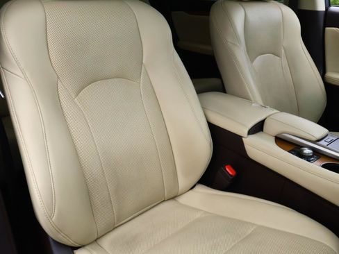 Used 2020 Lexus RX 350 FWD w/ Premium Package image 18