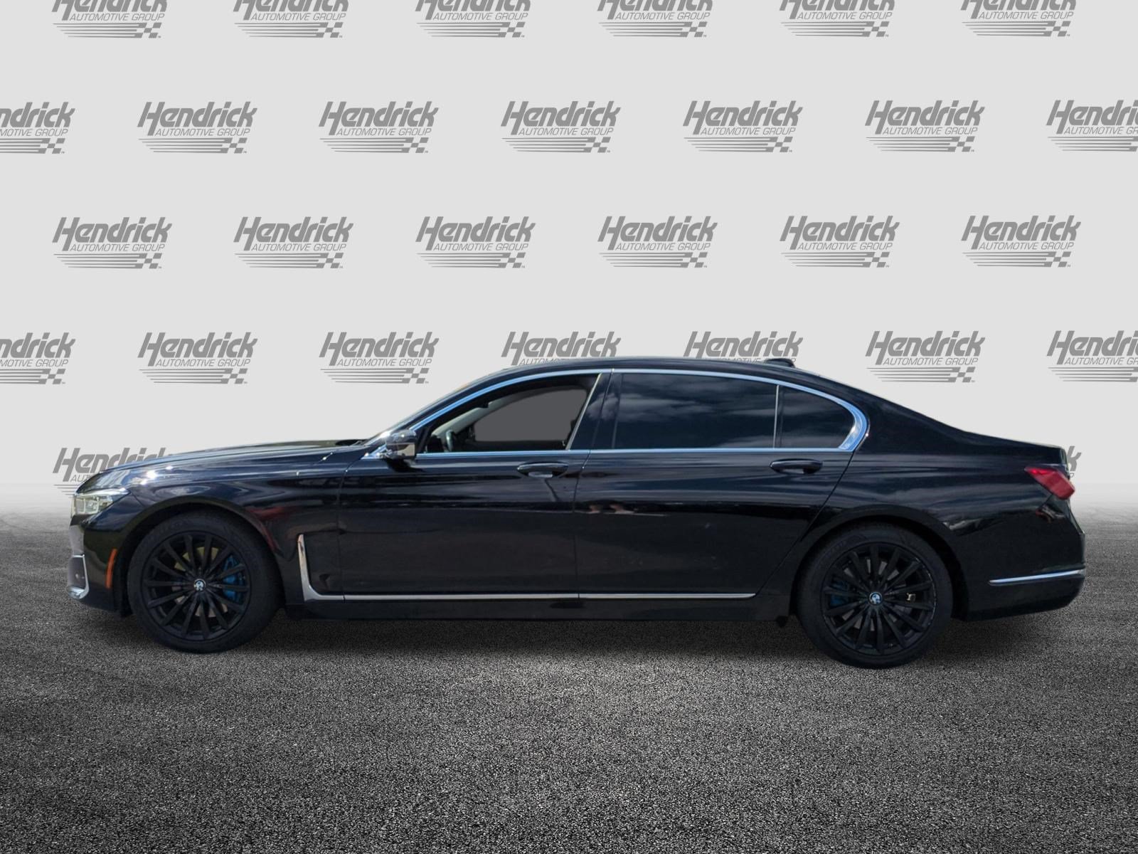 Used 2022 BMW 740i xDrive w/ Premium Package AWD/4WD image 7