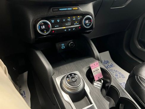Used 2021 Ford Escape SEL FWD image 28