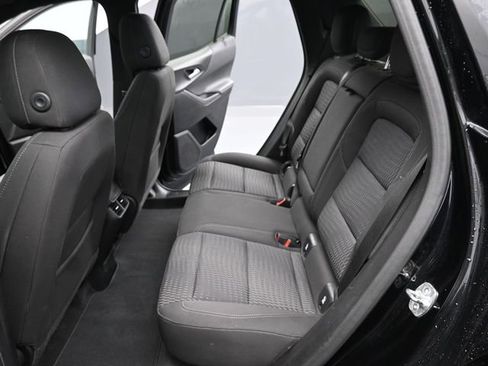 Used 2025 Chevrolet Equinox LT image 11