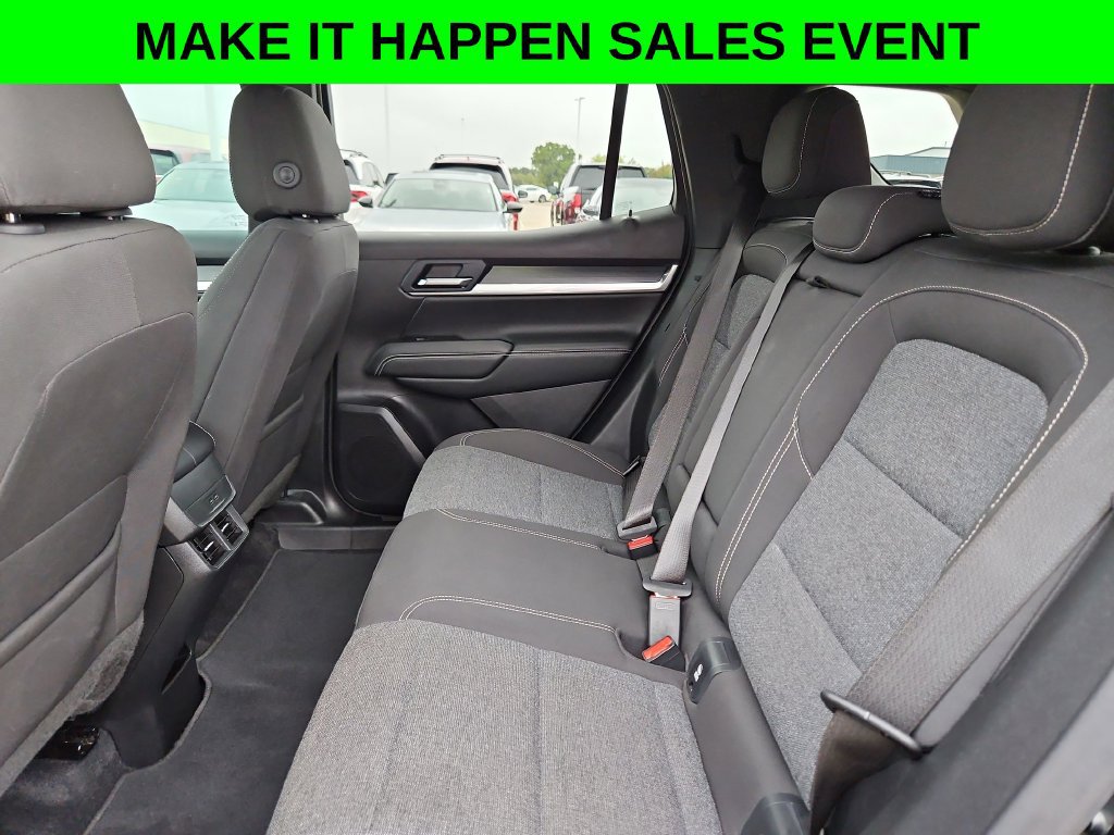 Used 2025 GMC Terrain Elevation w/ Black Edition AWD/4WD image 15