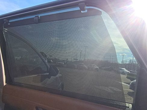 Used 2024 Nissan Pathfinder Platinum w/ Cargo Package image 30