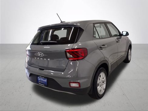 Certified 2023 Hyundai Venue SE FWD image 14