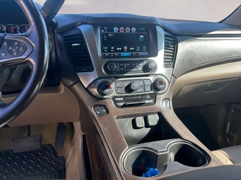 Used 2019 Chevrolet Tahoe LT image 11