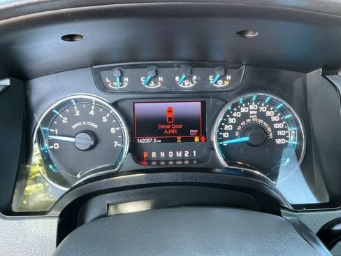 Used 2013 Ford F150 XLT w/ Mid Equipment Group AWD/4WD image 13
