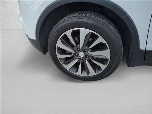 Used 2017 Buick Encore Essence AWD/4WD image 22
