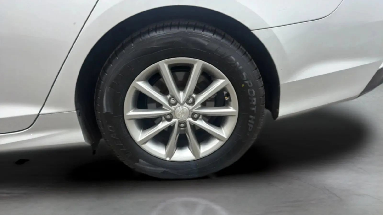 Used 2018 Hyundai Sonata SE FWD image 25