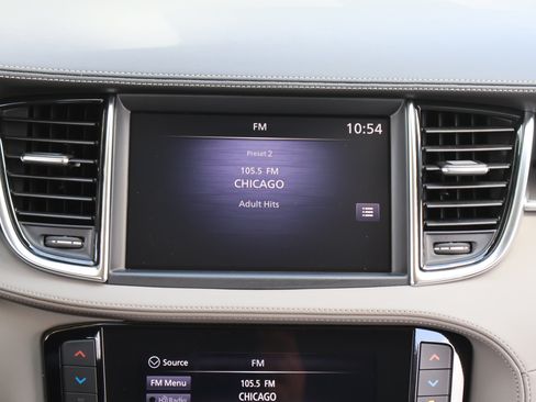 Certified 2023 INFINITI QX50 Luxe FWD image 3