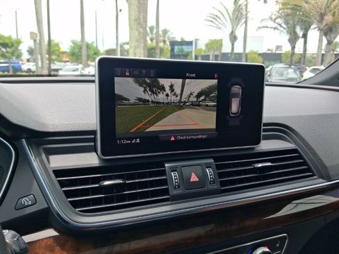 Used 2018 Audi Q5 Prestige w/ Prestige Package AWD/4WD image 21