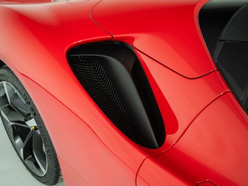 Certified 2025 Ferrari SF90 Spider image 32