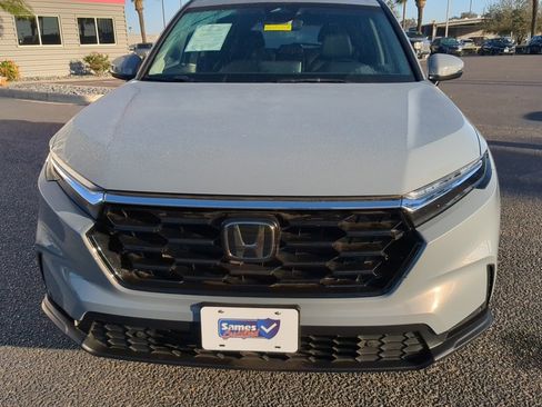 Used 2024 Honda CR-V EX-L image 2
