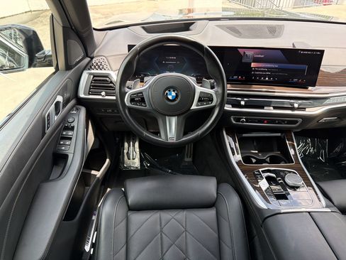 Used 2024 BMW X5 sDrive40i w/ M Sport Package RWD image 29