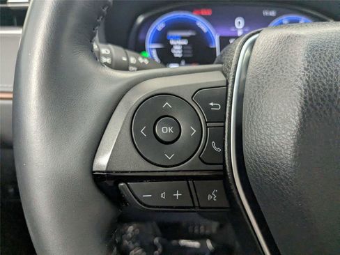 Used 2023 Toyota Venza Limited AWD/4WD image 18