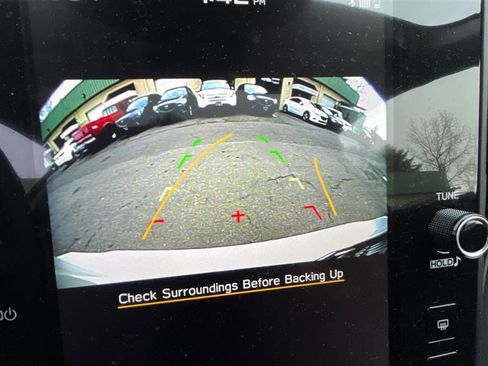 Used 2024 Subaru Impreza 2.0i Sport image 13