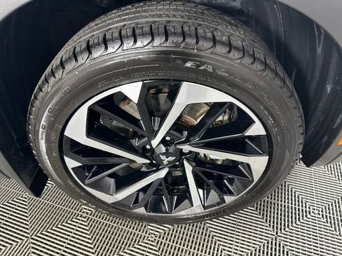 Used 2023 Mitsubishi Outlander SE AWD/4WD image 13
