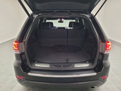 Used 2018 Jeep Grand Cherokee Limited RWD image 29